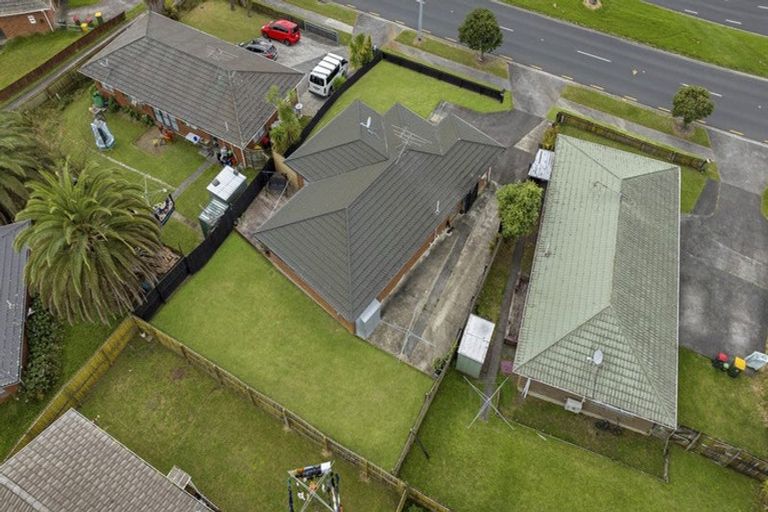 Photo of property in 220 Te Irirangi Drive, Flat Bush, Auckland, 2019