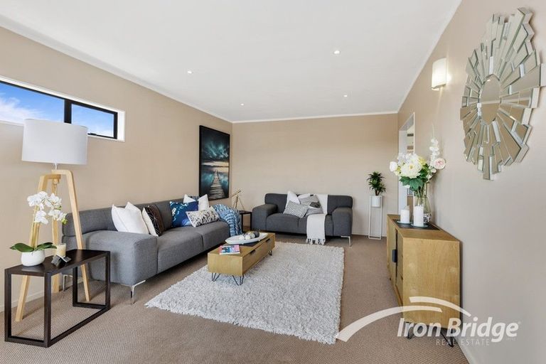 Photo of property in 3/7 Lynngate Place, Hillcrest, Auckland, 0627