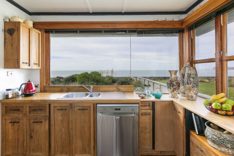 Photo of property in 25 Ferguson Street, Bay View, Napier, 4104