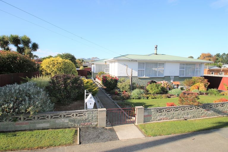 Photo of property in 3 Valiant Road, Waldronville, Dunedin, 9018