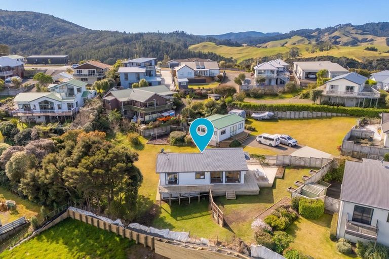 Photo of property in 9 Christa Court, Whitianga, 3510