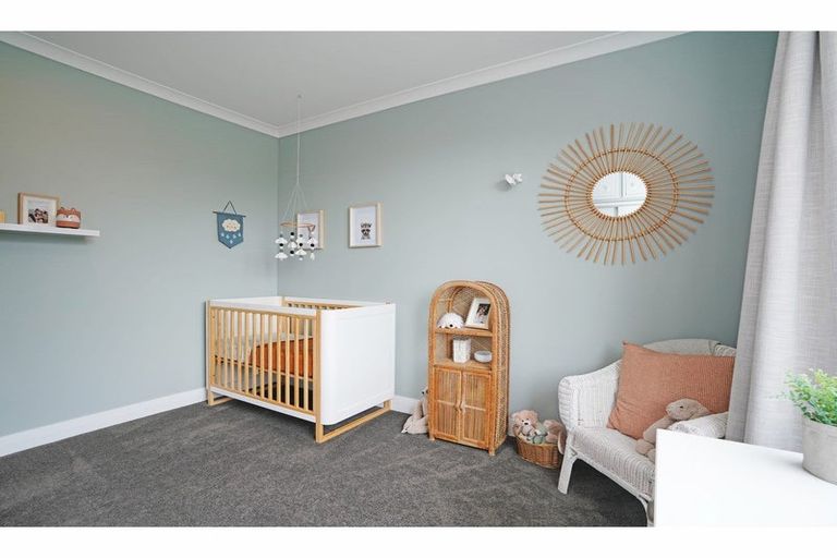 Photo of property in 12 Moa Street, Waikiwi, Invercargill, 9810