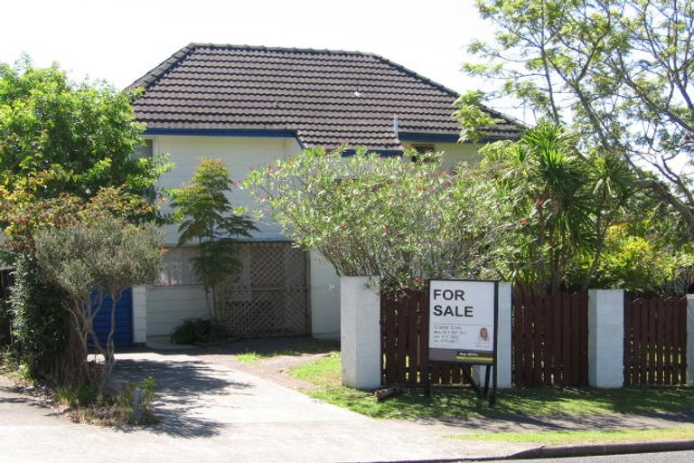 Photo of property in 1/57 Nor'east Drive, Torbay, Auckland, 0632