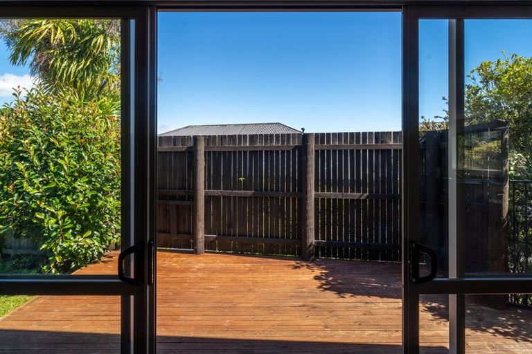 Photo of property in 12 Lionel Place, Mapua, 7005