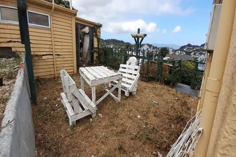 Photo of property in 2 Mudges Terrace, Newtown, Wellington, 6021