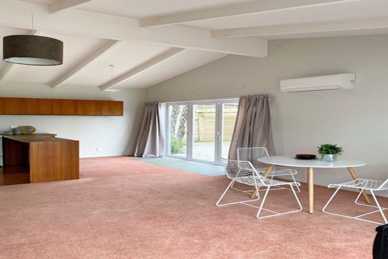 Photo of property in 18c Titoki Road, Waikanae Beach, Waikanae, 5036