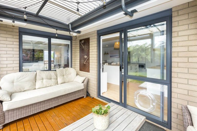 Photo of property in 23 Percy Kinsman Crescent, Riverstone Terraces, Upper Hutt, 5018