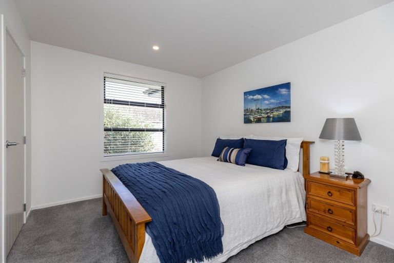 Photo of property in 14 Fiesta Grove, Raumati Beach, Paraparaumu, 5032