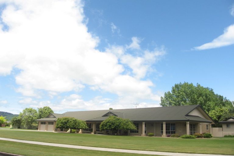 Photo of property in 13 Cowley Drive, Leamington, Cambridge, 3432