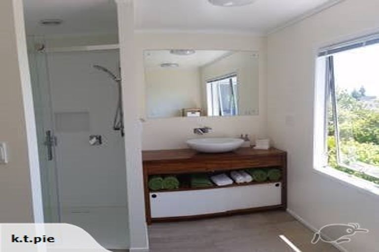 Photo of property in 1/25 Otupai Street, Two Mile Bay, Taupo, 3330