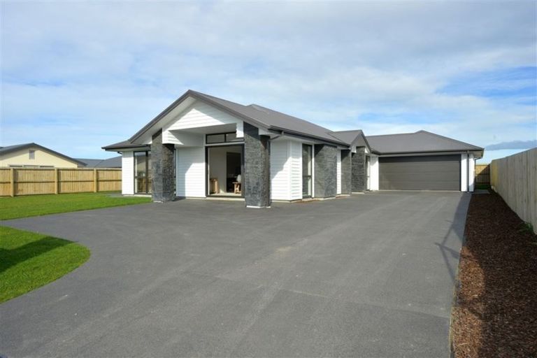 Photo of property in 7 Endurance Lane, Wigram, Christchurch, 8025