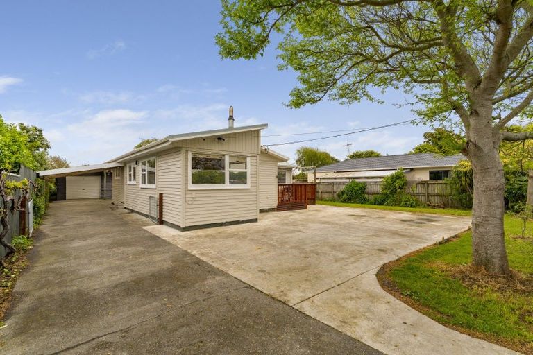 Photo of property in 103 Atkinson Avenue, Otaki Beach, Otaki, 5512