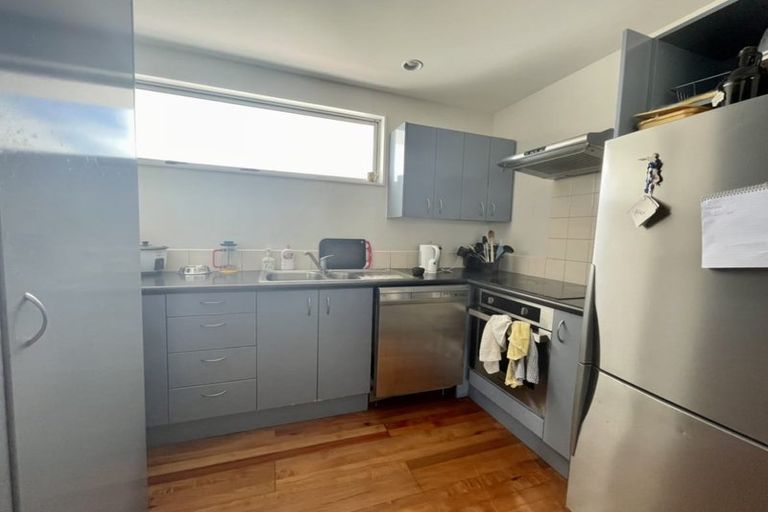 Photo of property in 2/22 Heywood Terrace, Richmond, Christchurch, 8013