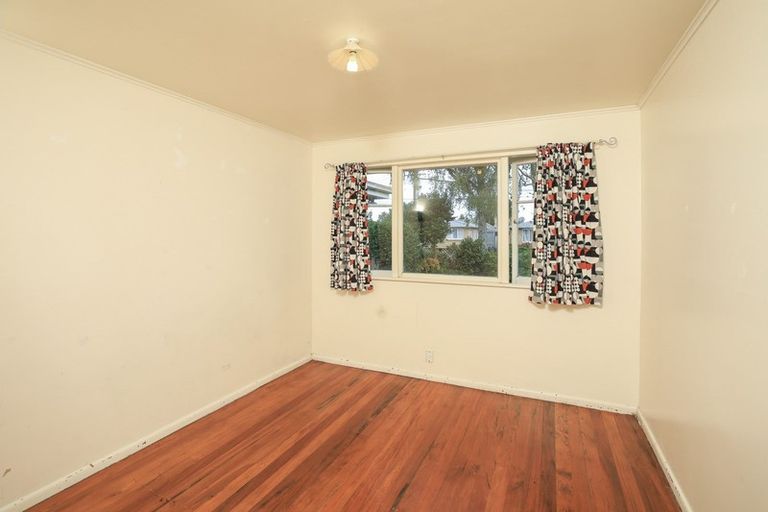 Photo of property in 42 Coleridge Drive, Enderley, Hamilton, 3214