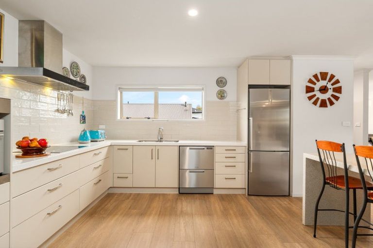 Photo of property in 252 Hamurana Road, Omokoroa, 3114