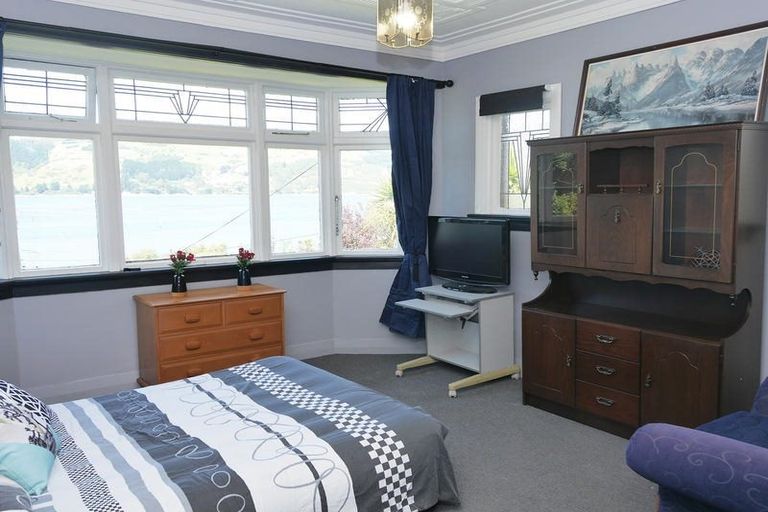 Photo of property in 335 Ravensbourne Road, Maia, Dunedin, 9022