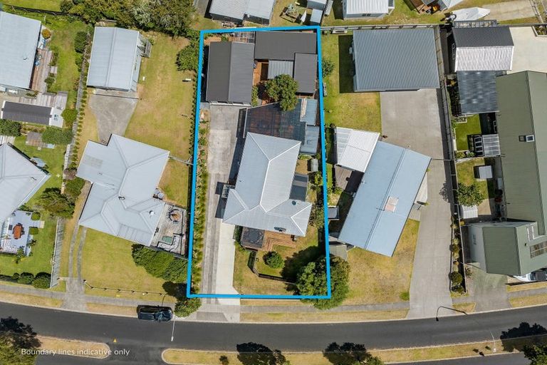 Photo of property in 229 Chartwell Avenue, Whangamata, 3620
