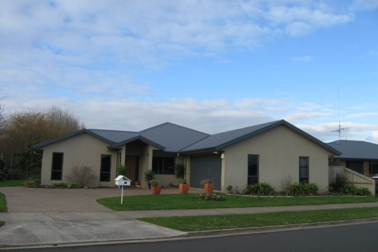 Photo of property in 10 Stoneleigh Drive, Chartwell, Hamilton, 3210