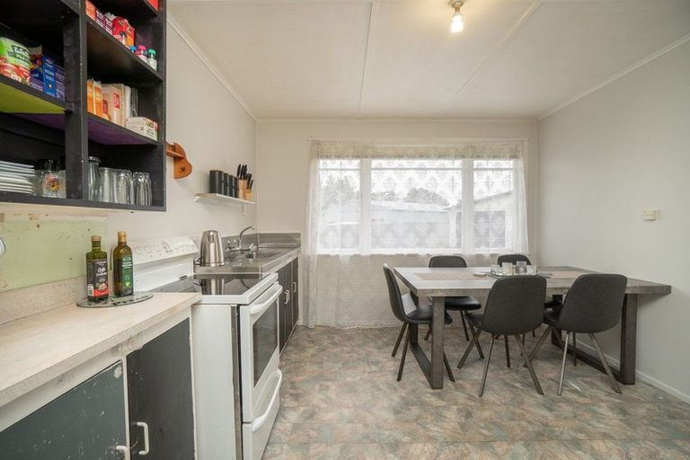 Photo of property in 73 Marumaru Street, Marton, 4710