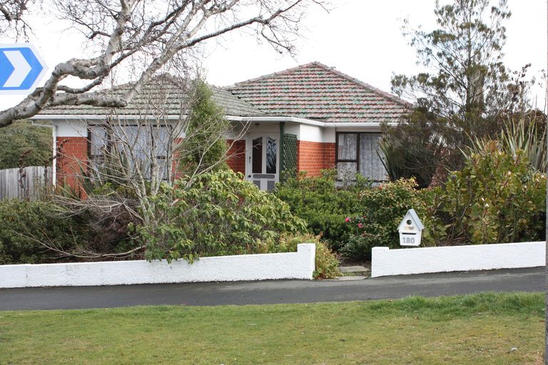 Photo of property in 180 Mornington Road, Kenmure, Dunedin, 9011