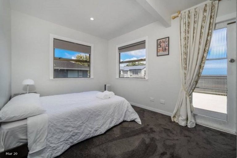 Photo of property in 46 Bleakhouse Road, Howick, Auckland, 2014