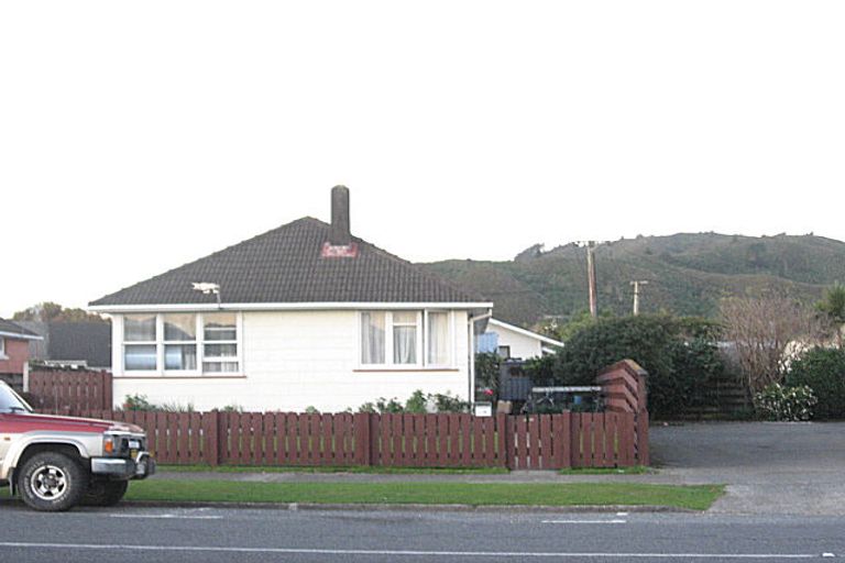 Photo of property in 36a Treadwell Street, Naenae, Lower Hutt, 5011