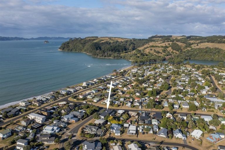 Photo of property in 9 Oyster Drive, Cooks Beach, Whitianga, 3591