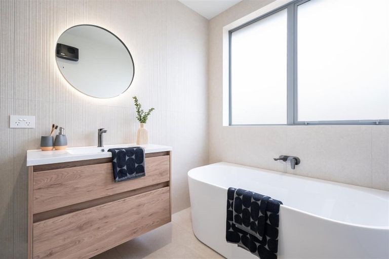 Photo of property in 11 Greenway Crescent, Hope, Richmond, 7020