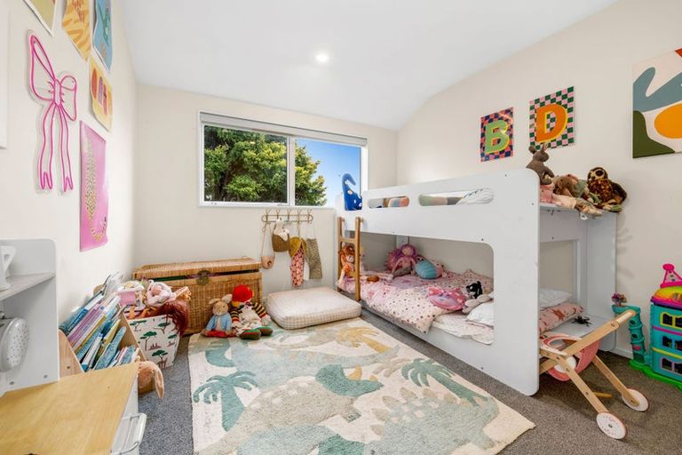 Photo of property in 4a Pauline Place, Bucklands Beach, Auckland, 2014
