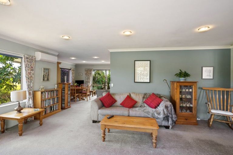 Photo of property in 66 Awatea Avenue, Paraparaumu, 5032