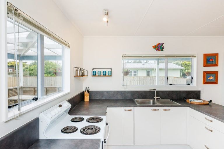 Photo of property in 173 Kahukura Avenue, Waitarere Beach, Levin, 5510