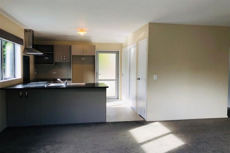 Photo of property in 26 Mirrabooka Avenue, Botany Downs, Auckland, 2010