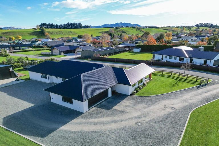 Photo of property in 1 Kereru Lane, Gore, 9710