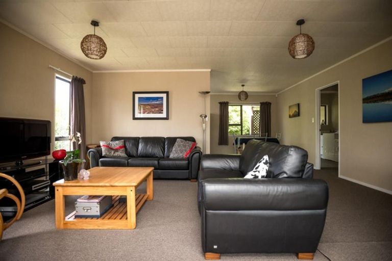 Photo of property in 6 Garland Drive, St Andrews, Hamilton, 3200