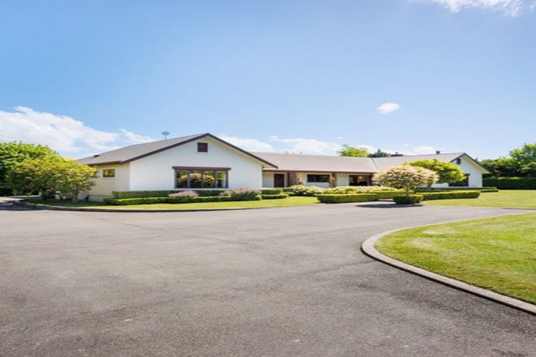 Photo of property in 443 Stoney Creek Road, Kelvin Grove, Palmerston North, 4470