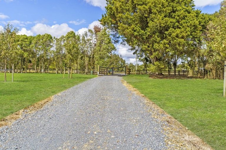 Photo of property in 393 Papakura-clevedon Road, Clevedon, Papakura, 2582