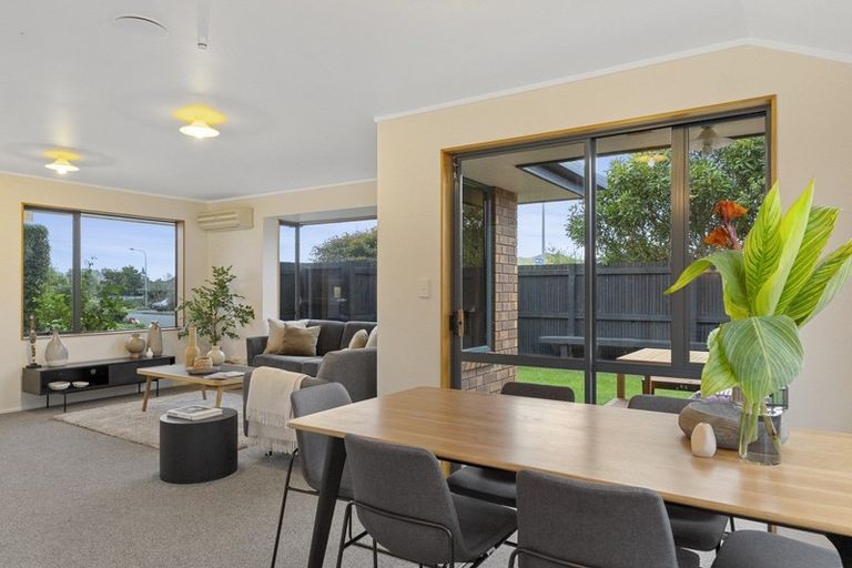 Photo of property in 1 Vining Crescent, Stoke, Nelson, 7011