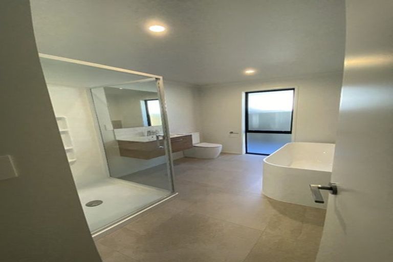 Photo of property in 16 Kopakopa Crescent, Wharewaka, Taupo, 3330