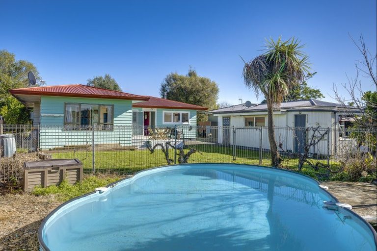 Photo of property in 11 Downing Avenue, Pirimai, Napier, 4112