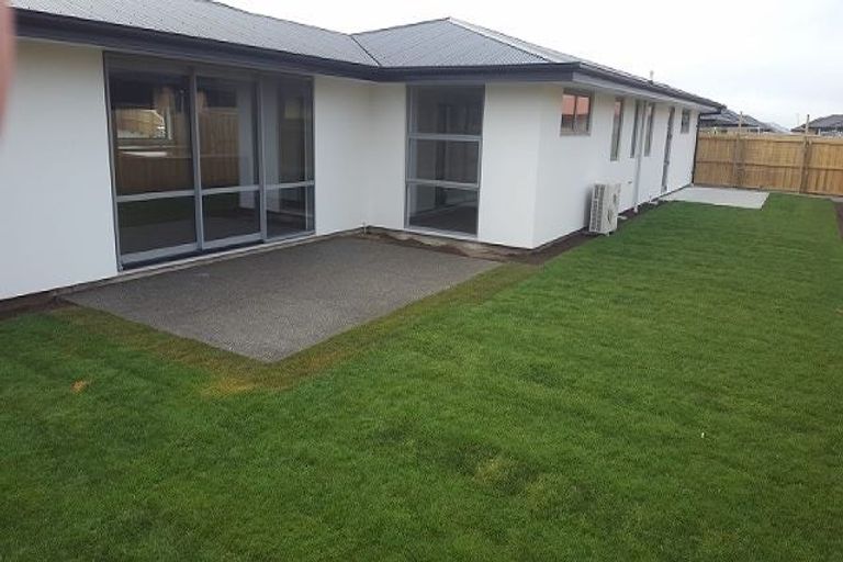 Photo of property in 11 Shale Court, Rolleston, 7614