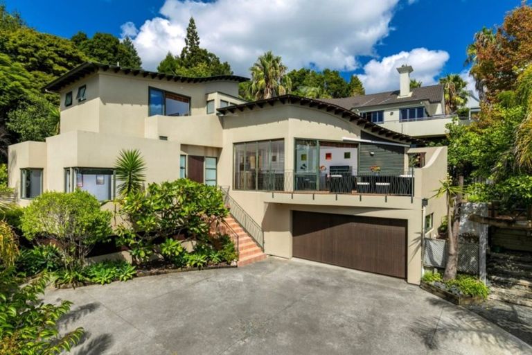 Photo of property in 64 Kate Sheppard Avenue, Torbay, Auckland, 0630