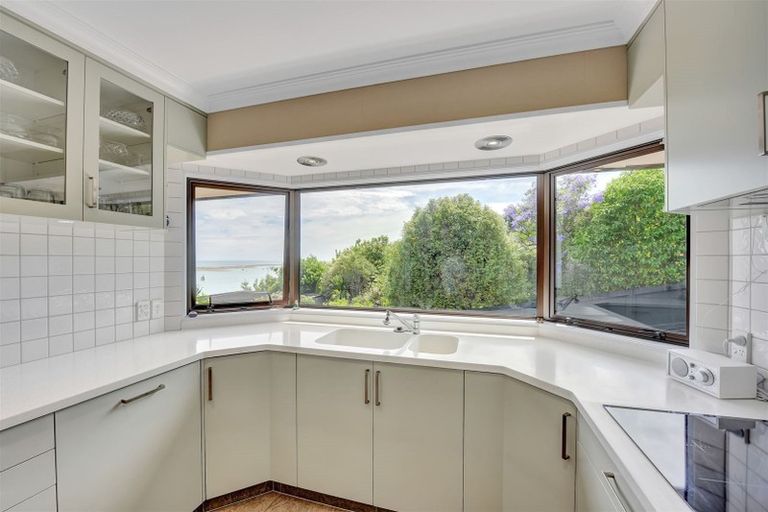 Photo of property in 11 Richardson Street, Britannia Heights, Nelson, 7010