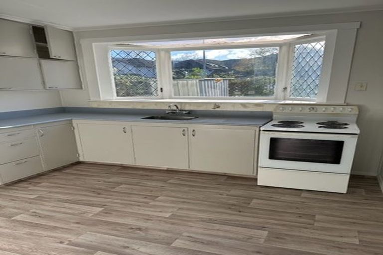 Photo of property in 1/358 Fergusson Drive, Heretaunga, Upper Hutt, 5018