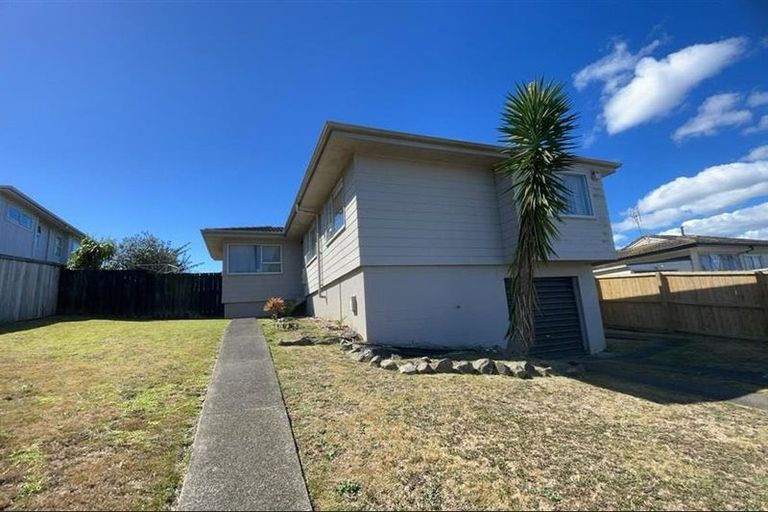 Photo of property in 9 Cottingham Crescent, Mangere East, Auckland, 2024