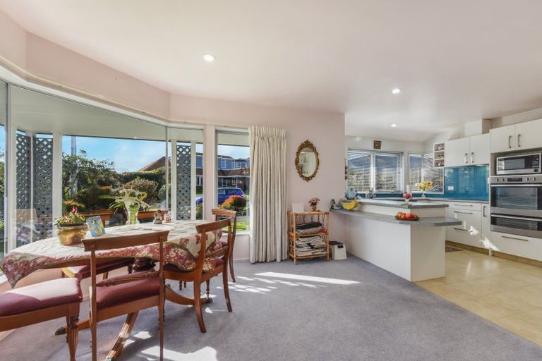 Photo of property in 19 Stead Crescent, Stoke, Nelson, 7011