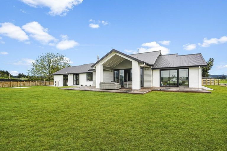 Photo of property in 18 Bowe Road, Te Pahu, Hamilton, 3285
