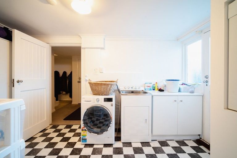 Photo of property in 216 Highgate, Roslyn, Dunedin, 9010