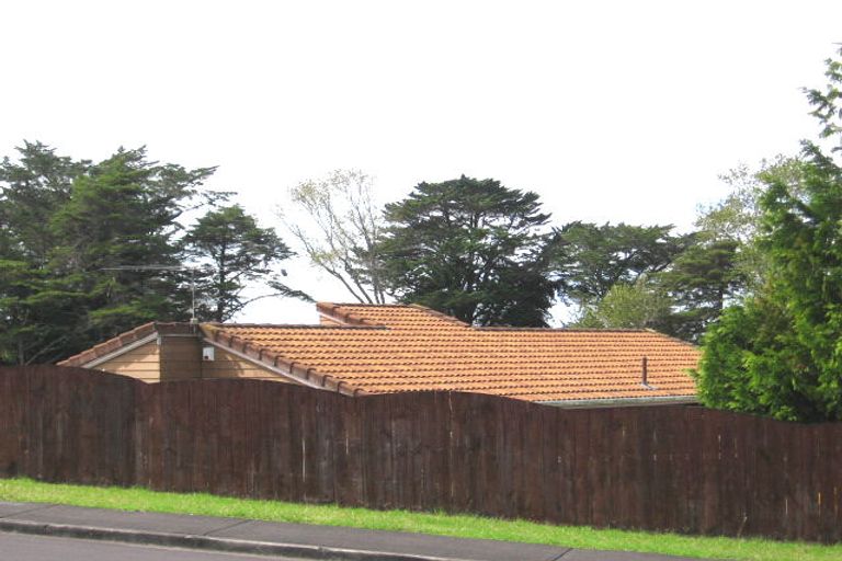 Photo of property in 49 Vintage Drive, Henderson, Auckland, 0612