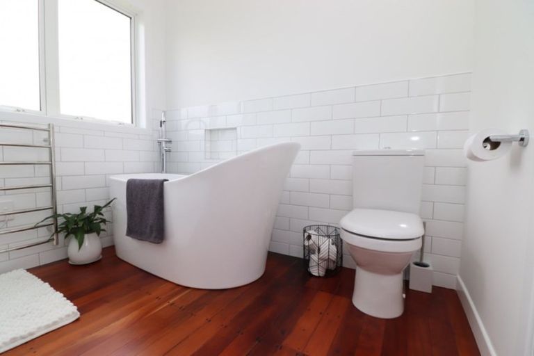 Photo of property in 1281 Whangaripo Valley Road, Whangaripo, Wellsford, 0972