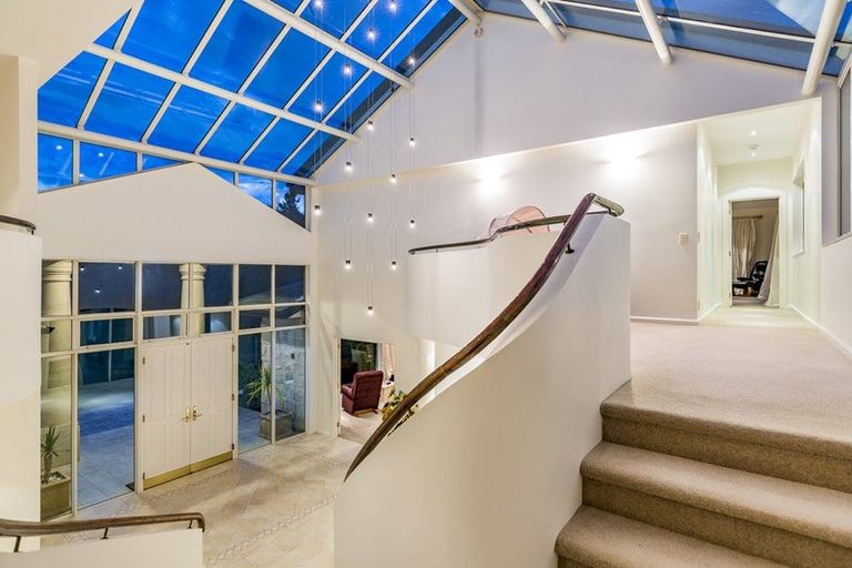 Photo of property in Lochlands, 377 Grays Road, Pauatahanui, Porirua, 5381